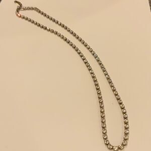 Pretty simple Rhinestone necklace 